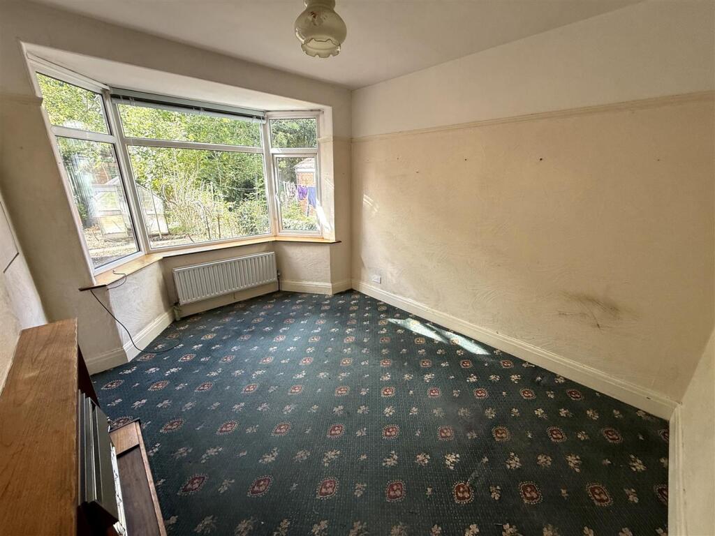 dining room 2.jpg