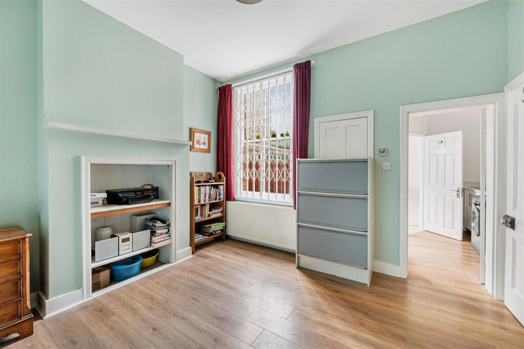 42 Lexden Road-12.jpg