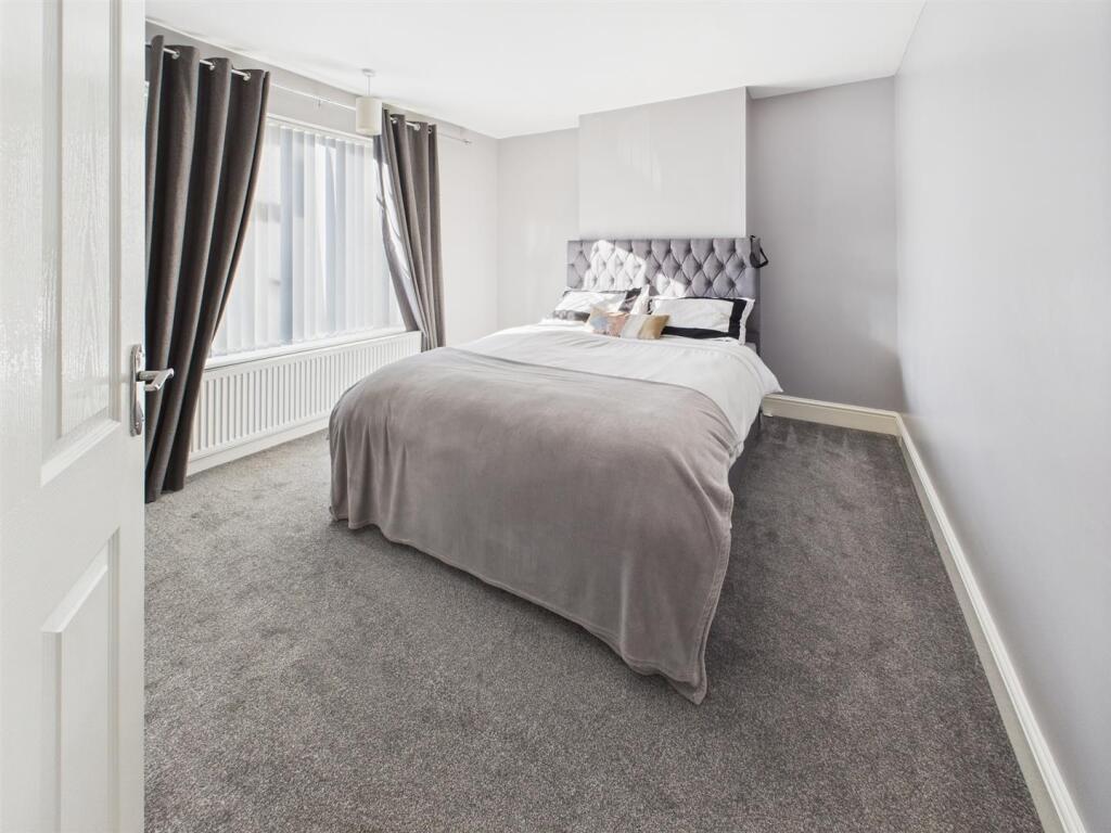 Large Double Bedroom