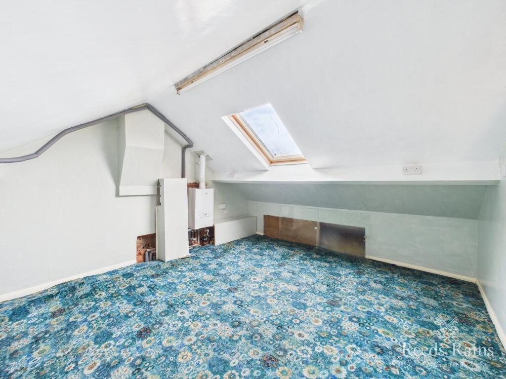 Loft Room 1