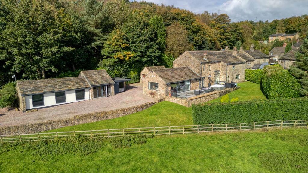 Lower Roe Cross Barn
