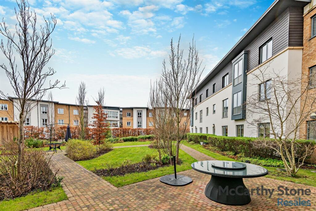 8630714-exterior02-800.jpg