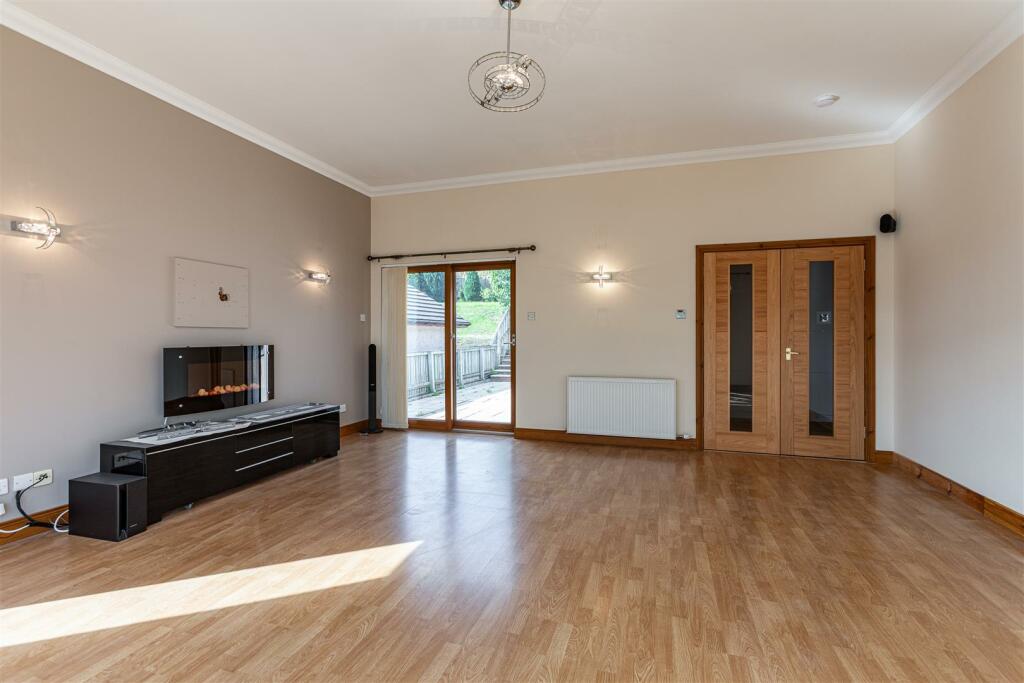 7 Hillside Drive Galashiels 14.JPG