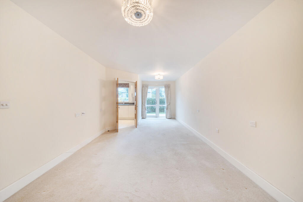 1365991-11-68ed10...