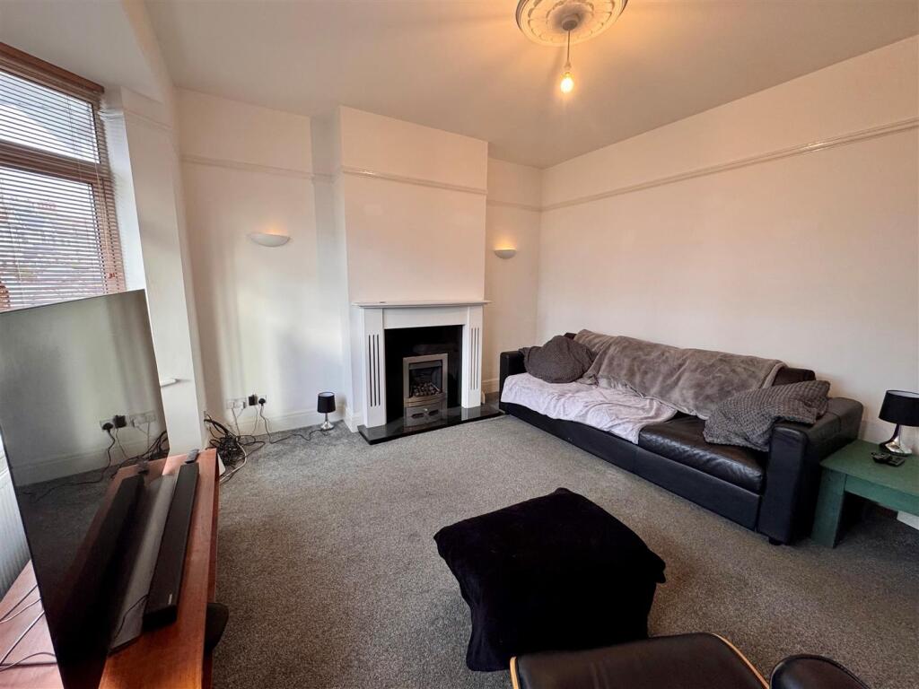 Living Room.jpg