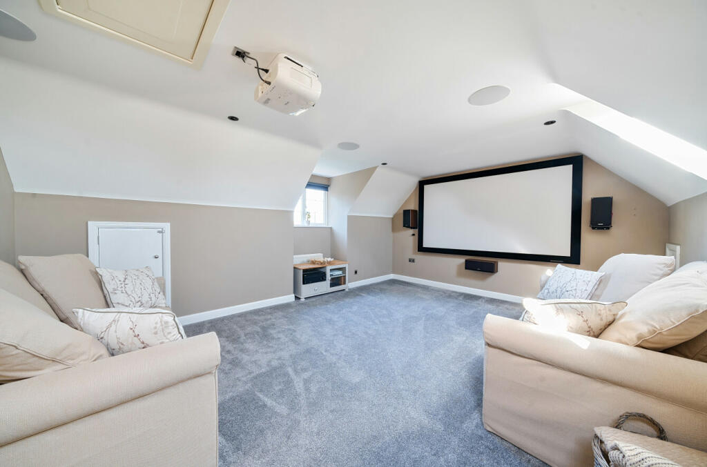 Cinema Room/ Bedroom