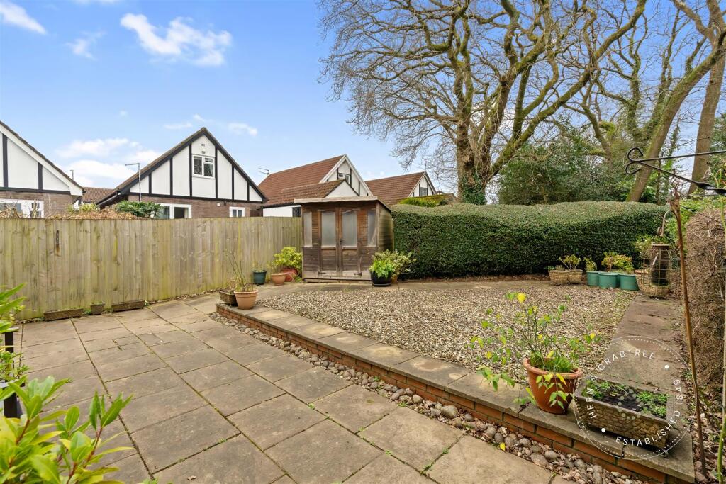 Norwood, Thornhill, HernCrabtree (5).jpeg