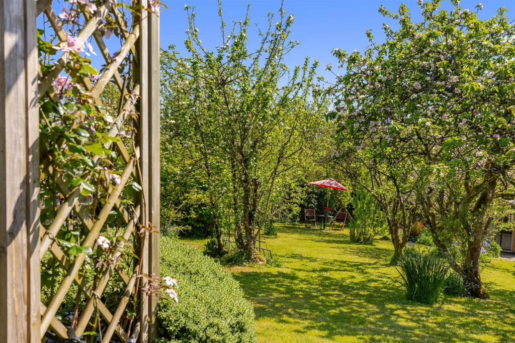 A12 - Highfield Culver Lane South Brent - 250430.j