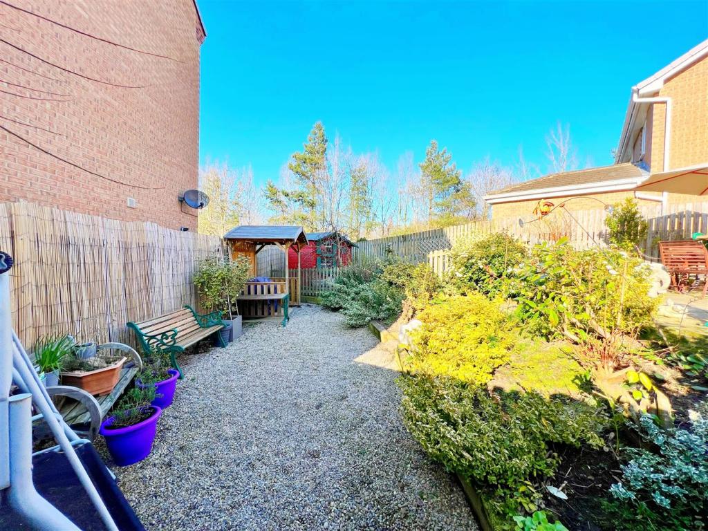 Garden 8.jpg