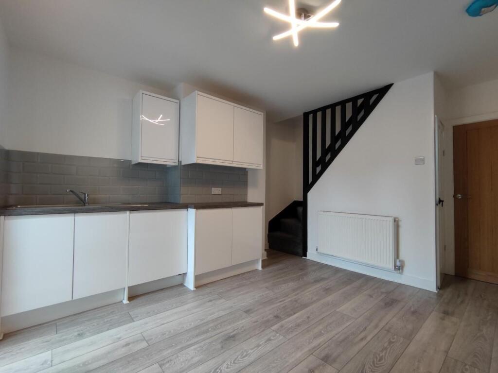 Kitchen 3