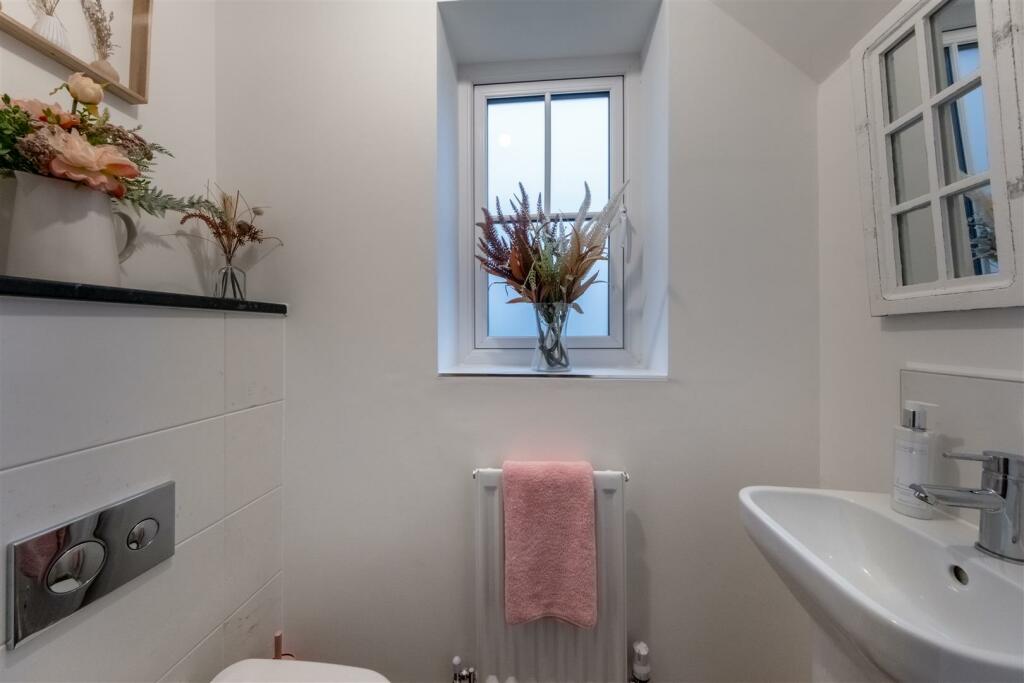 8 Mulberry Avenue-017.jpg