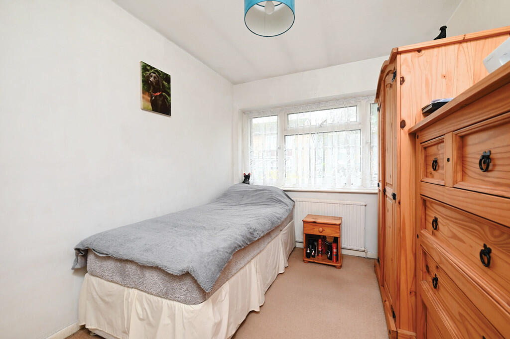 25 The Glebe (6)