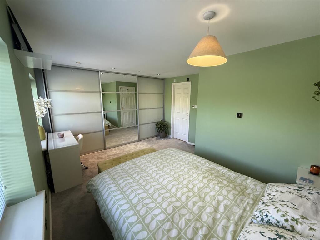Bedroom 1A.JPG