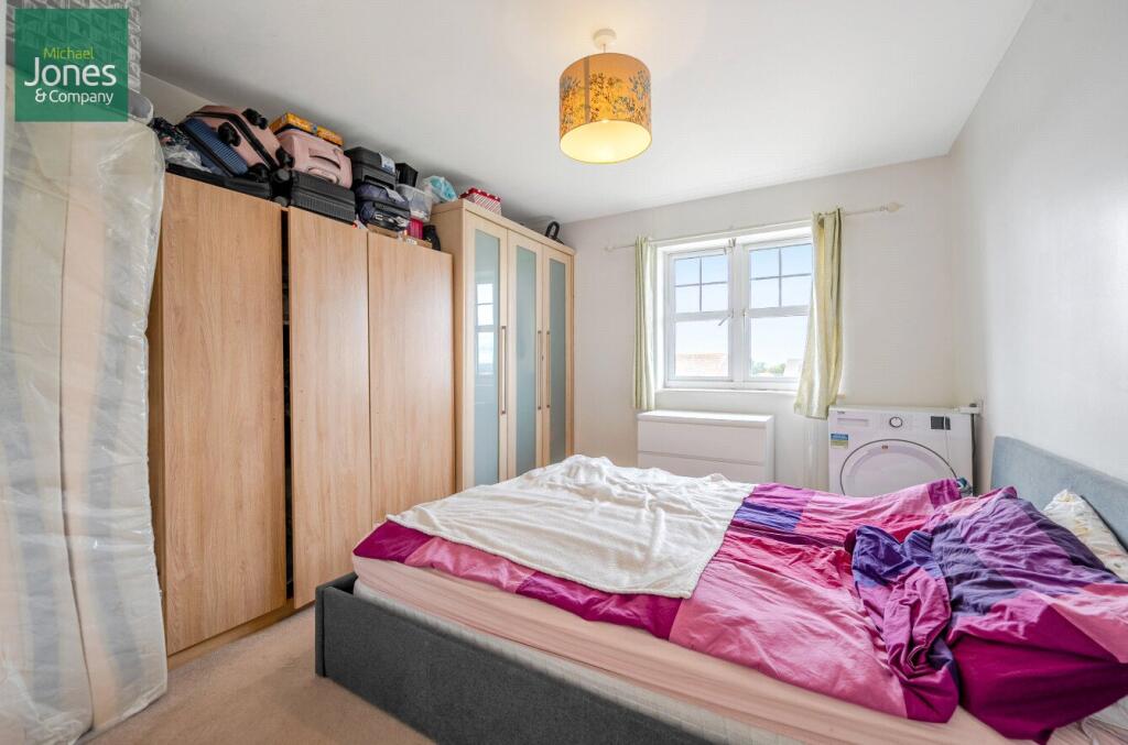 Main Bedroom