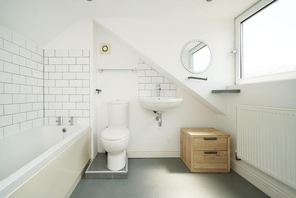 2nd Floor Ensuite