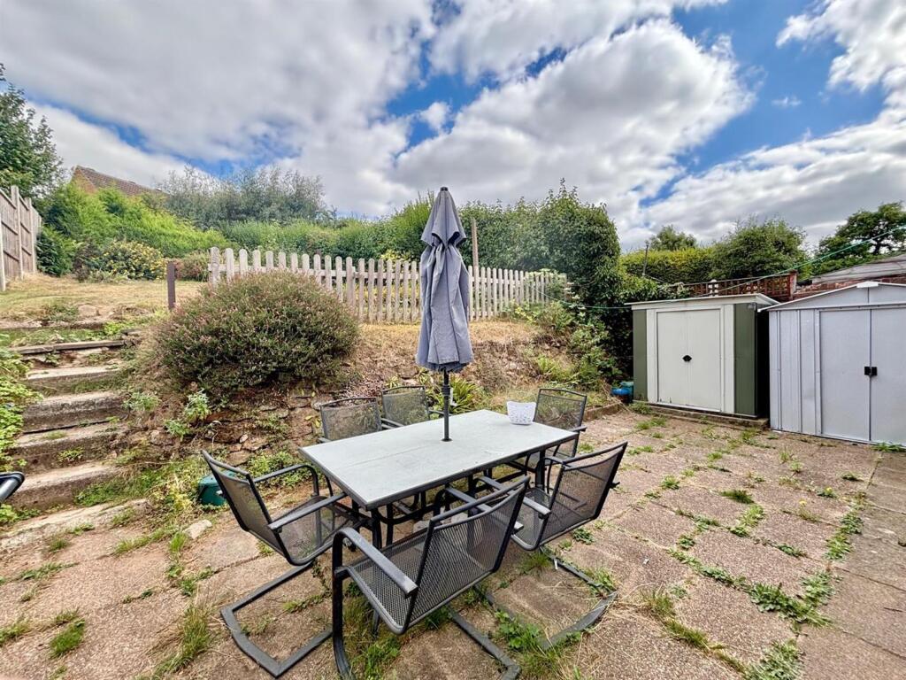 WhatsApp Image 2025-08-21 at 16.30.23_4b8a9cd8.jpg