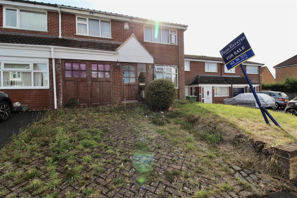 Front Garden/Driveway