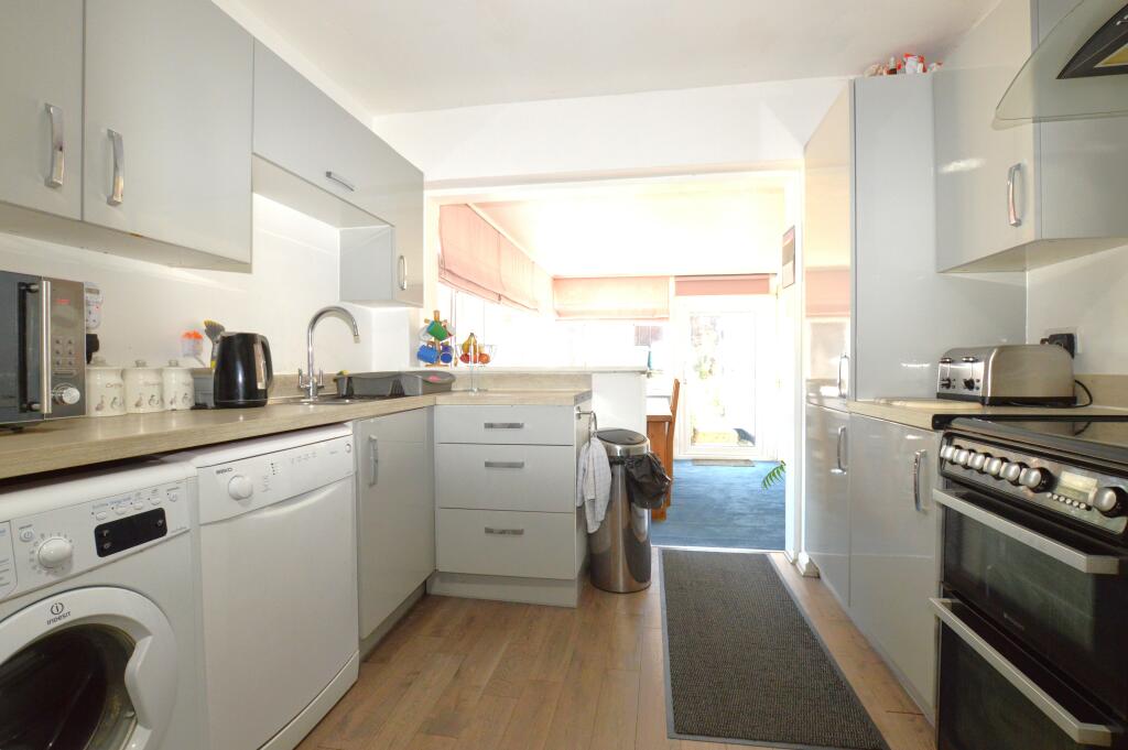 Kitchen 2
