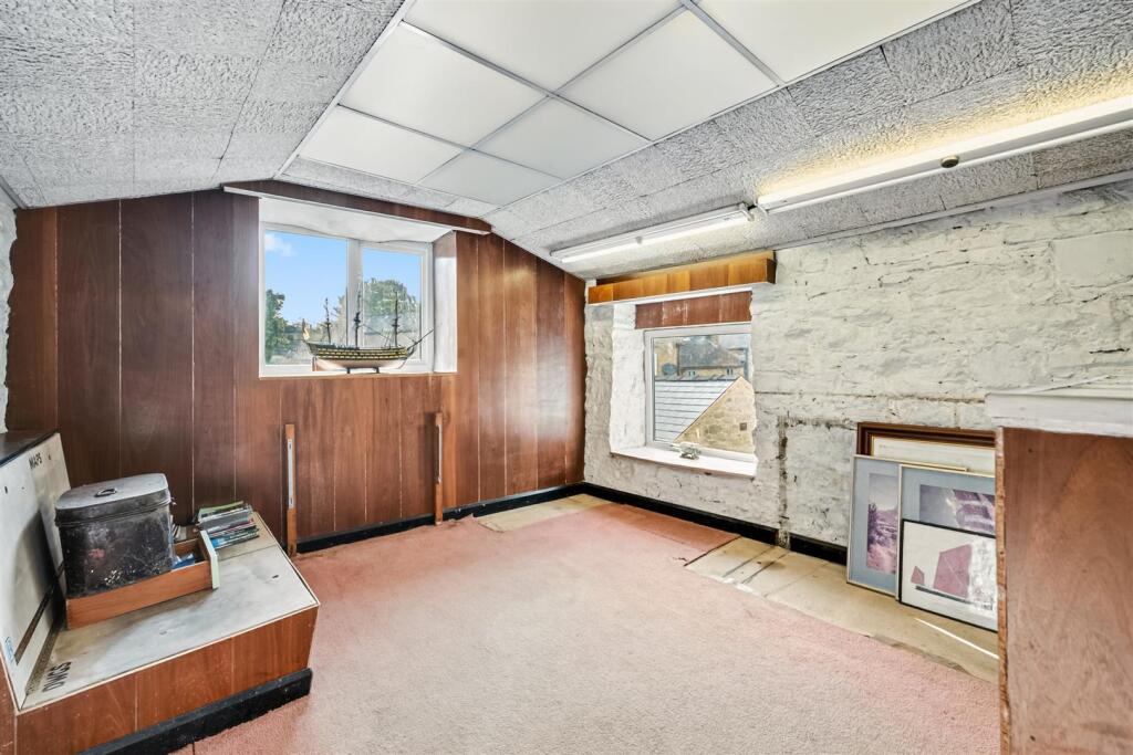 Saxton Mee Brookside 0033.jpg