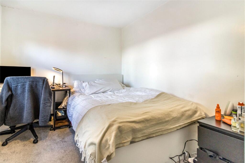 Bed 2