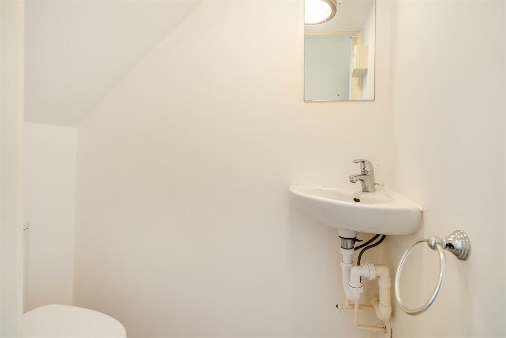 8567956-interior27.jpg