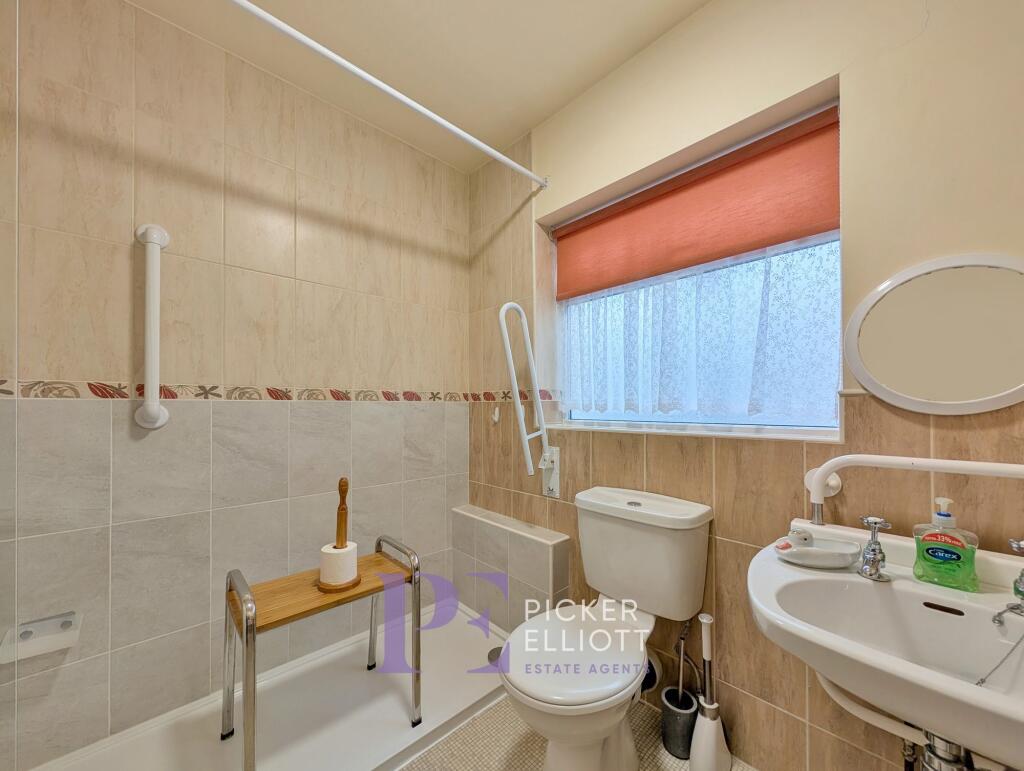 Accessible Shower Room
