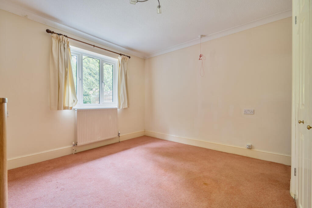 1301723-1-6838235...