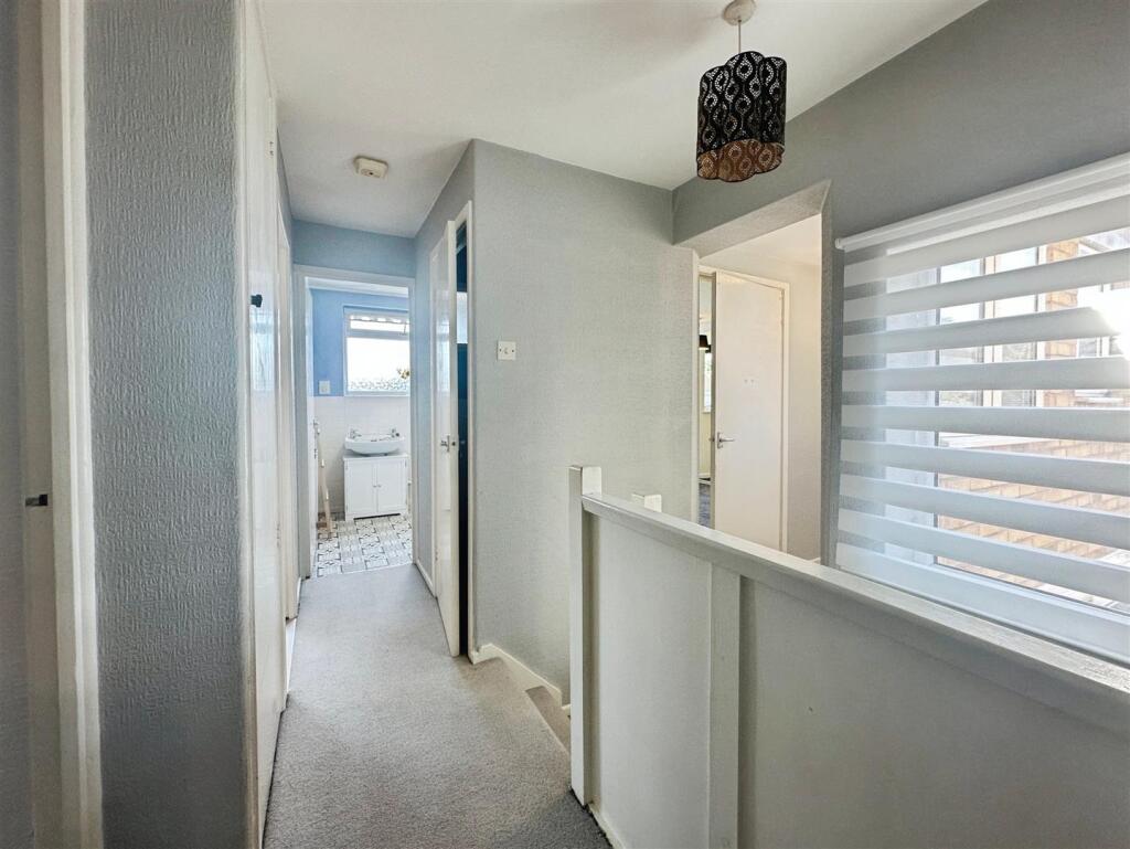 58b27050--49CC-9A7E-399C35748794-37016-00000BAE16B