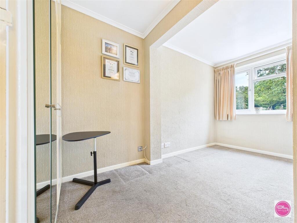 Ashleigh Drive (27).jpg