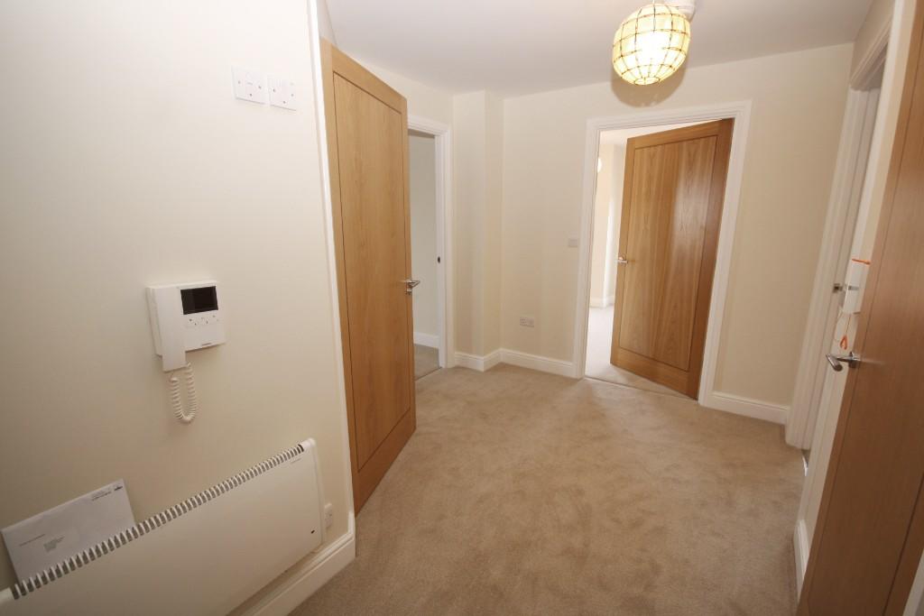 13' Entrance Hall 