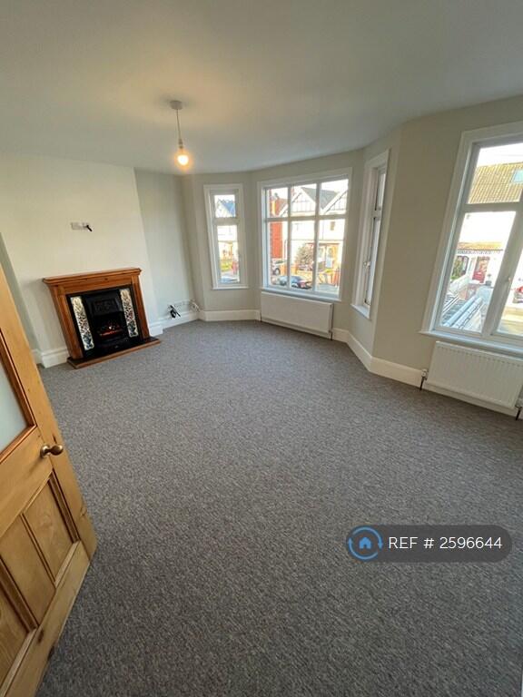 Front Lounge