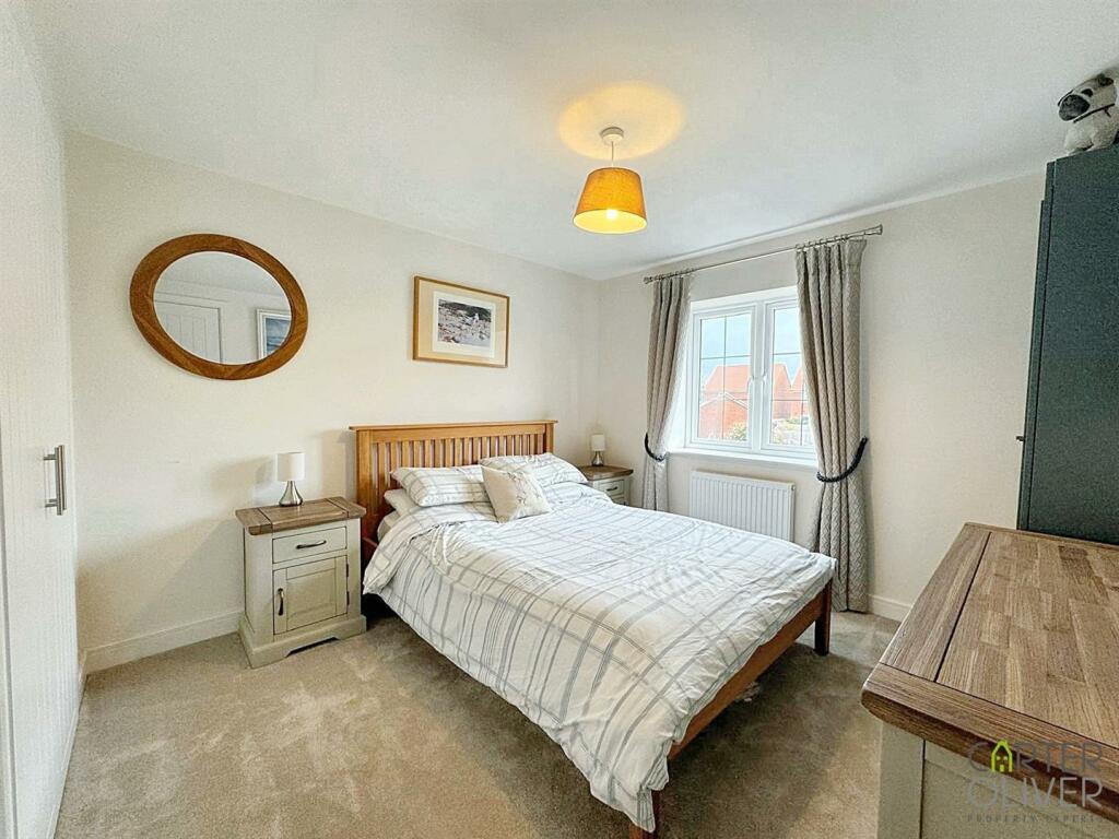 BEDROOM 2 (FRONT)