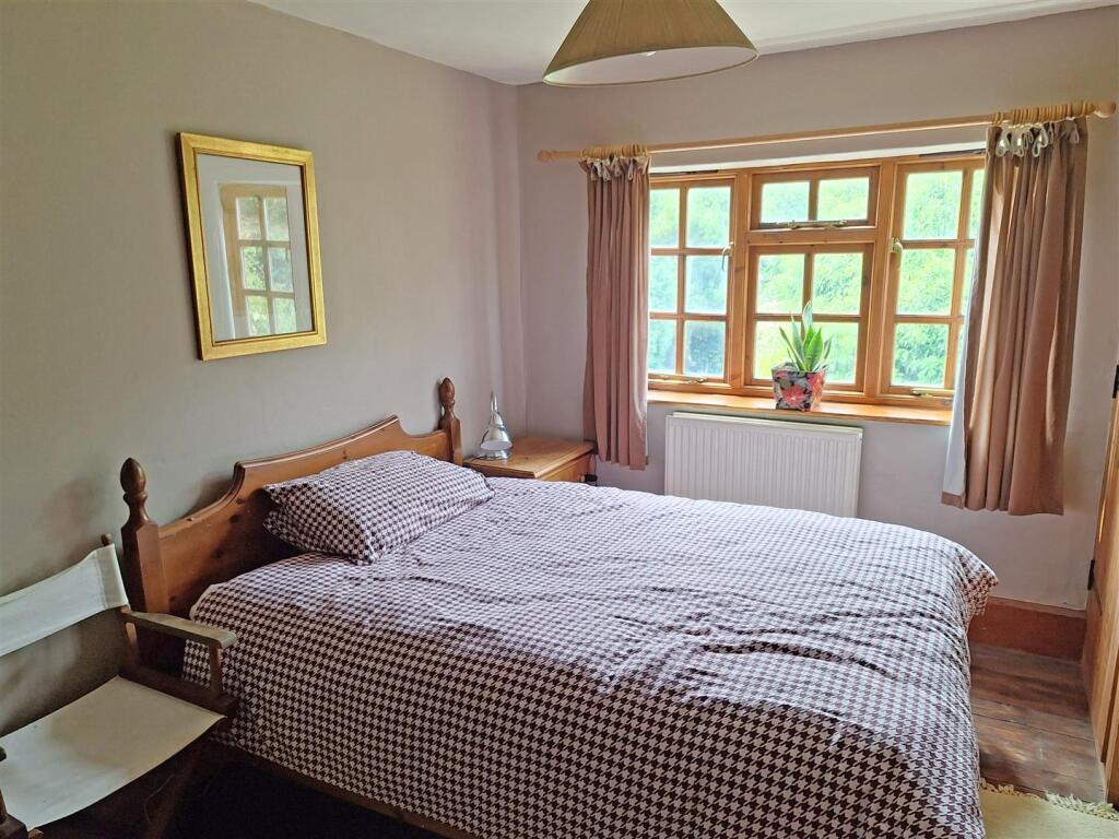 Bedroom Two_2.jpg