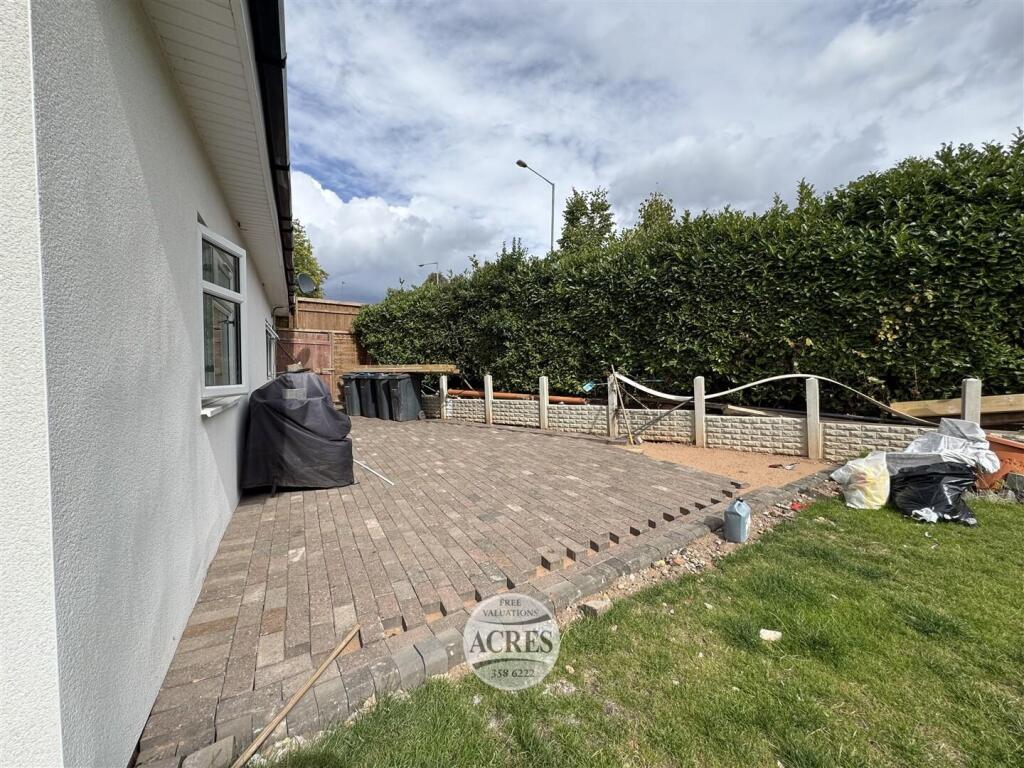 IMG_1589 (Large).jpg