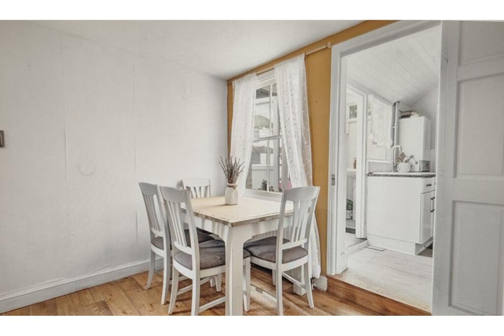 Dining / Family Room