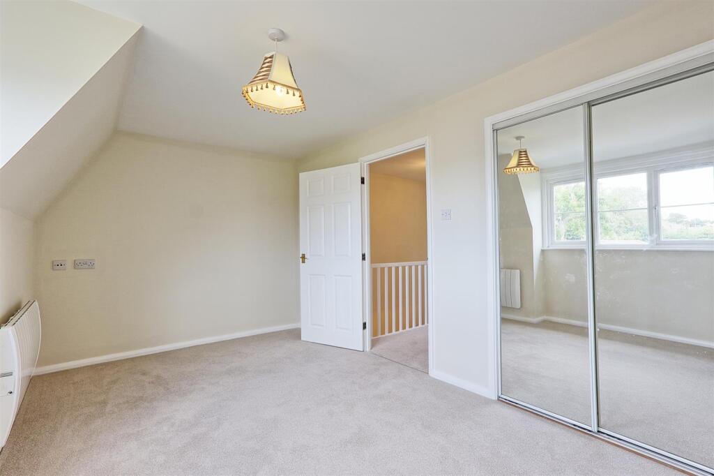 IMG_5791_2_3_easyHDR-interior3.jpg