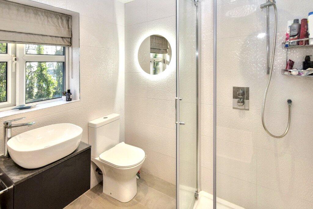 Bedroom One En-Suite