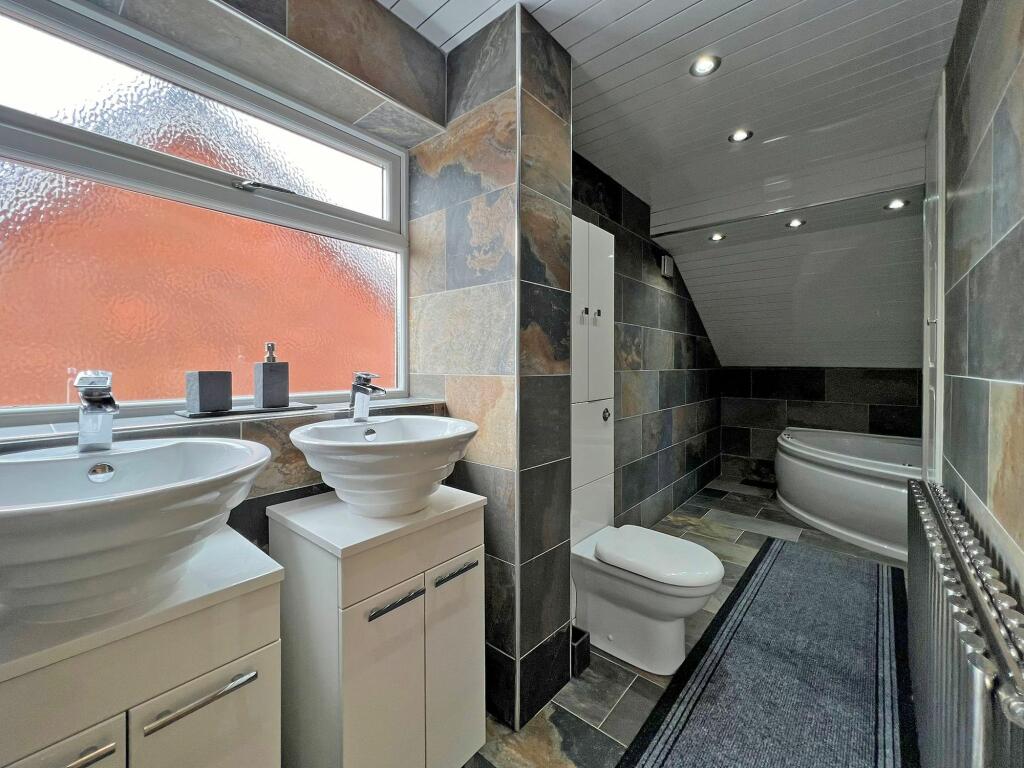 Upstairs Bathroom