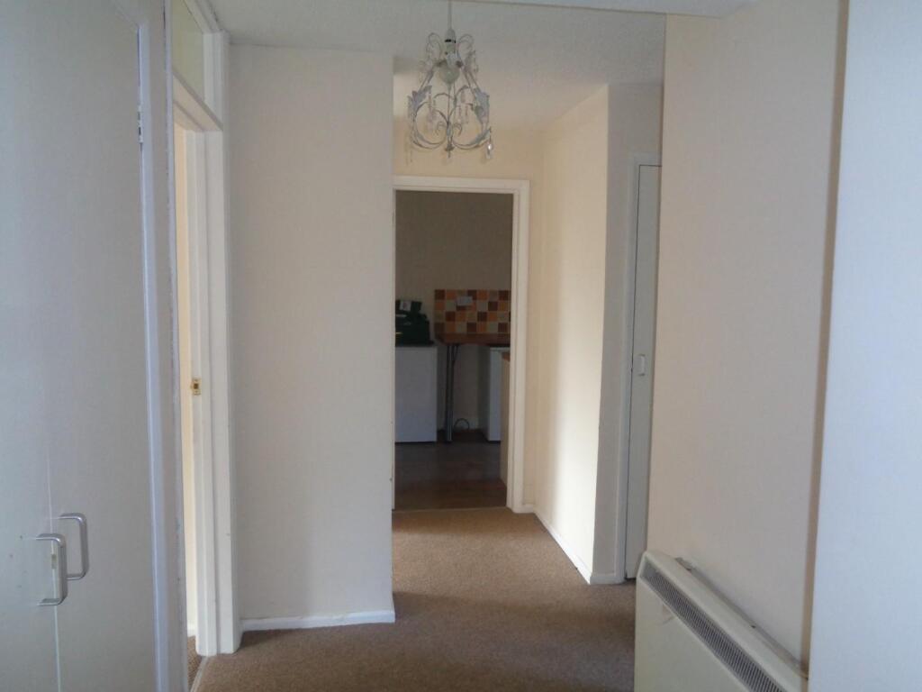 hallway 6 marion.jpg