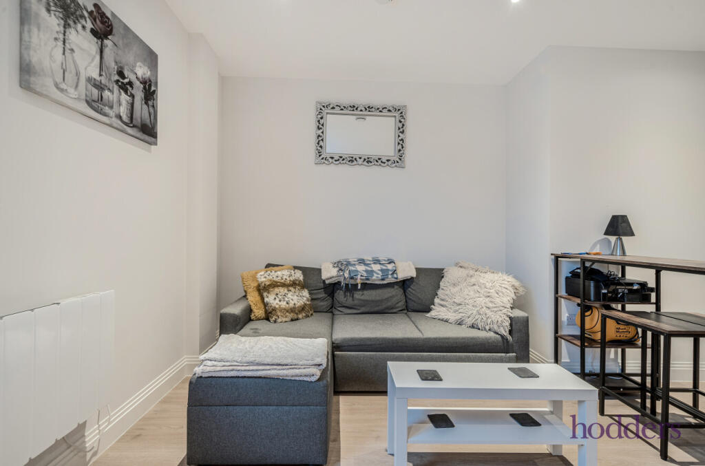 1af9dde7-0dff-473...