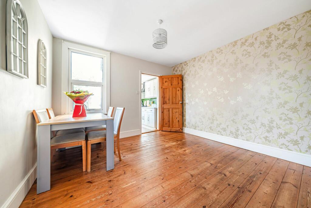 Dining Room (2)