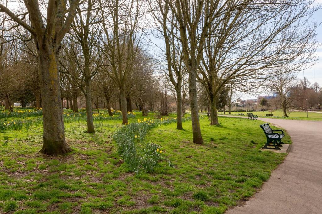 Hove Park-2.jpg