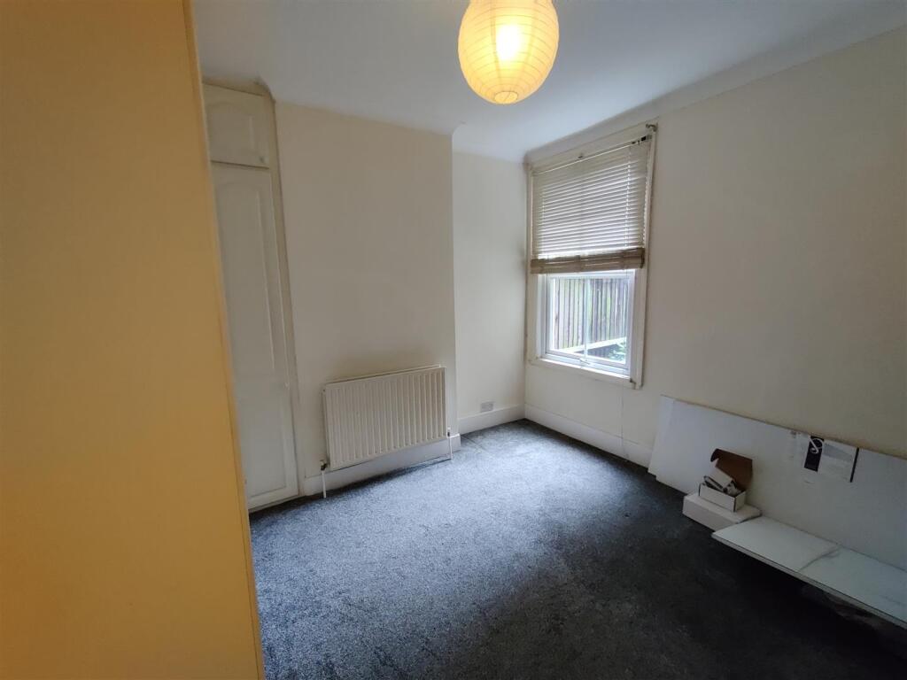 32 Kettering Street Bedroom 2nd.jpg