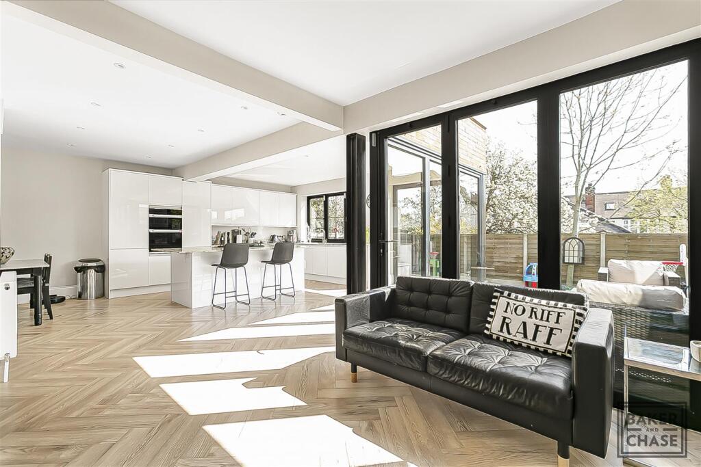 Open Plan Kitchen/Diner