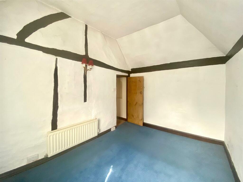 Main Bedroom.jpg