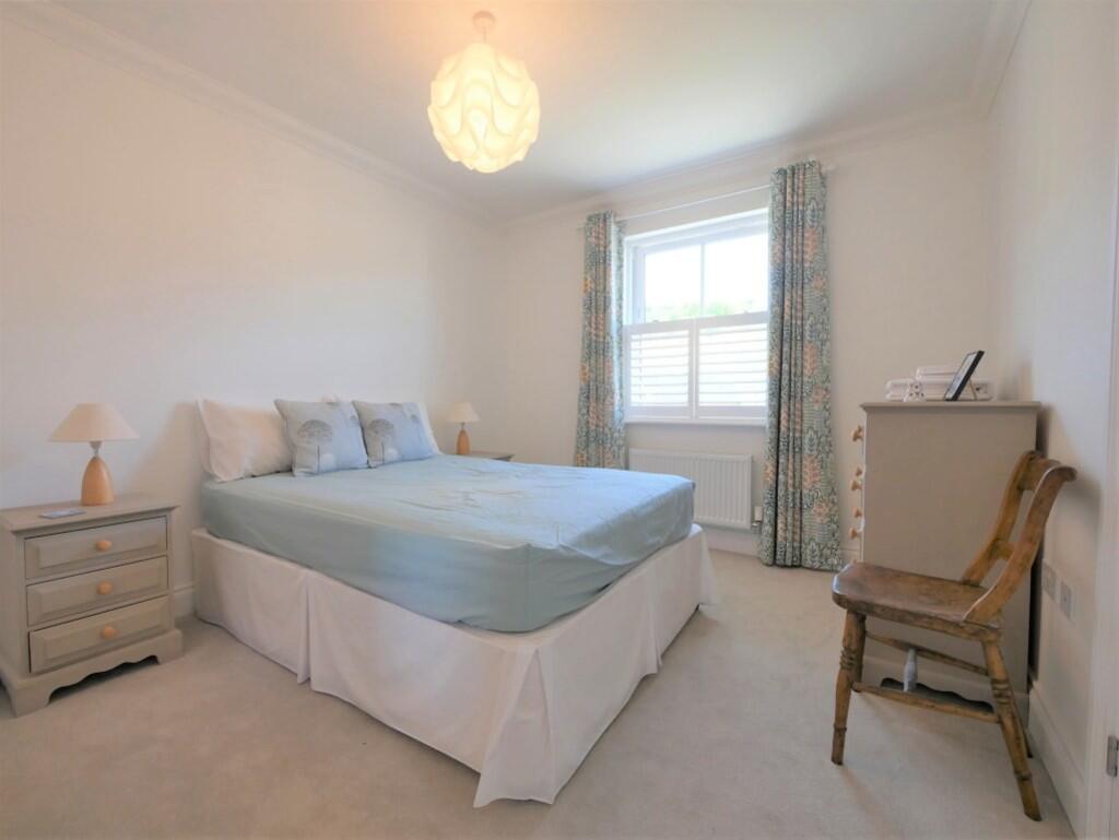 BEDROOM3