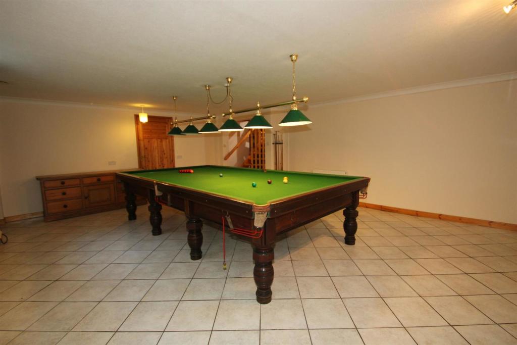 Family Room Aspect 2