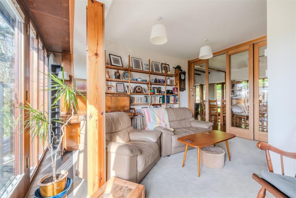 Open Plan Living-2.jpg