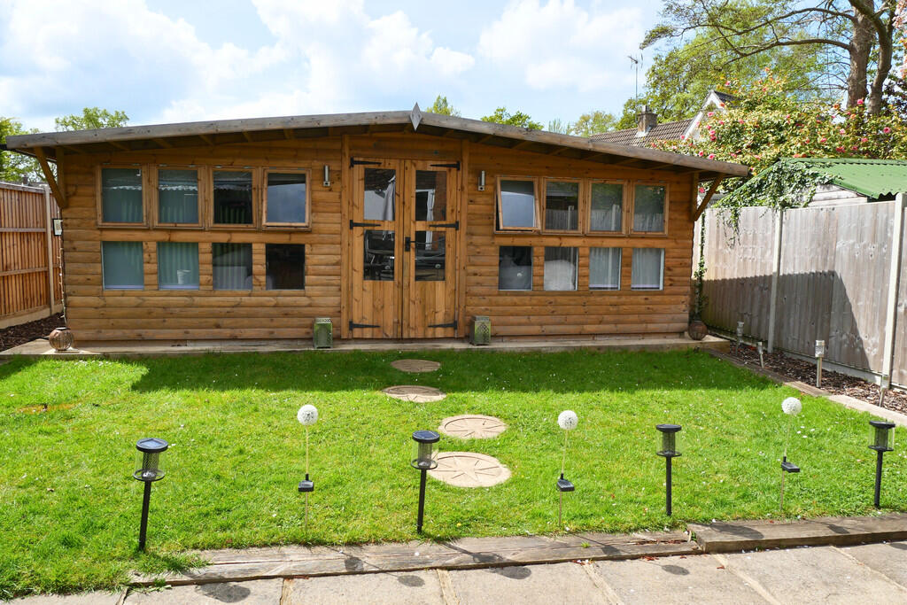 Summerhouse1