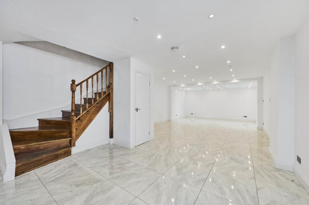 KFH_-_Sloane_Avenue_